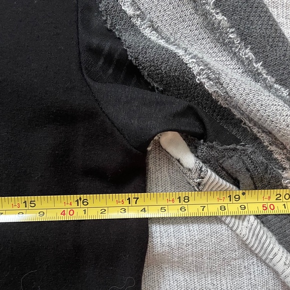 One-of-a-kind tunic: easy, standout style - Picture 5 of 8